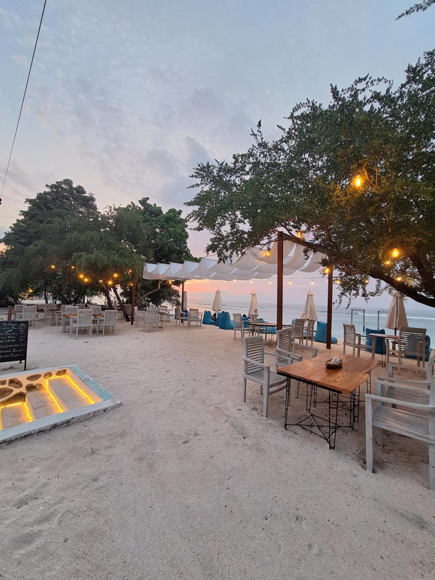 Taj Maza Sunset Villas Gili Trawangan Dış mekan fotoğraf